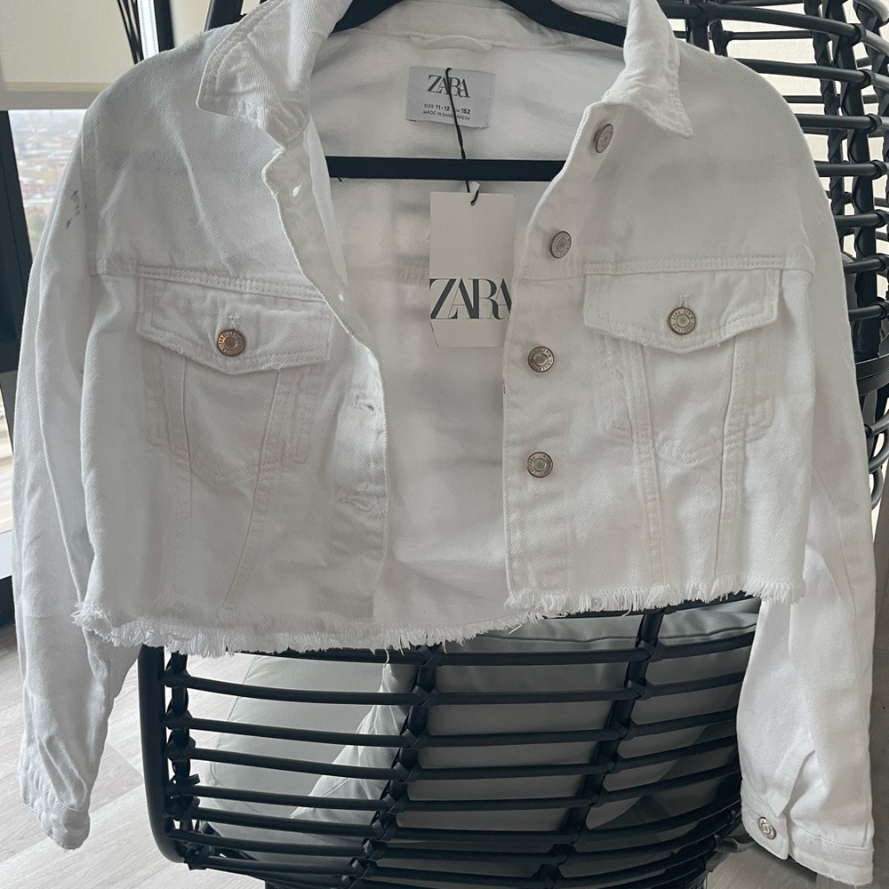 White, cropped jean jacket from Zara. Juniors size 11 (fits me, I’m an adult S)